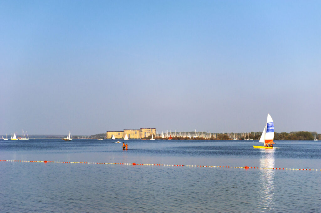 Activités nautiques à Marina Muiderzand, Almere